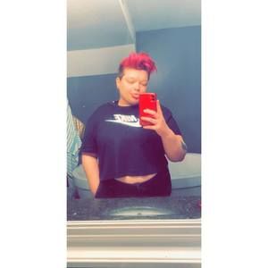 Meet your Posher, Kenzie